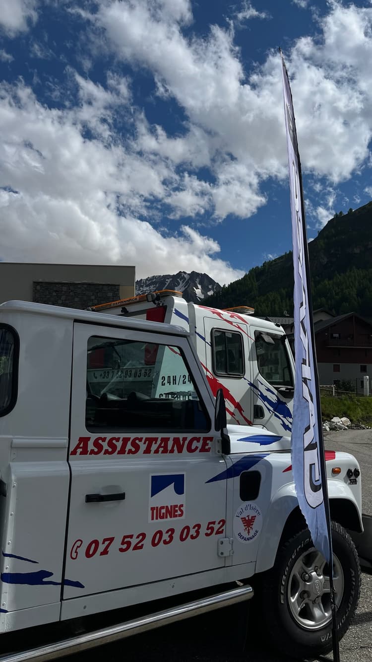 Garage De Tignes dépanneuse 2